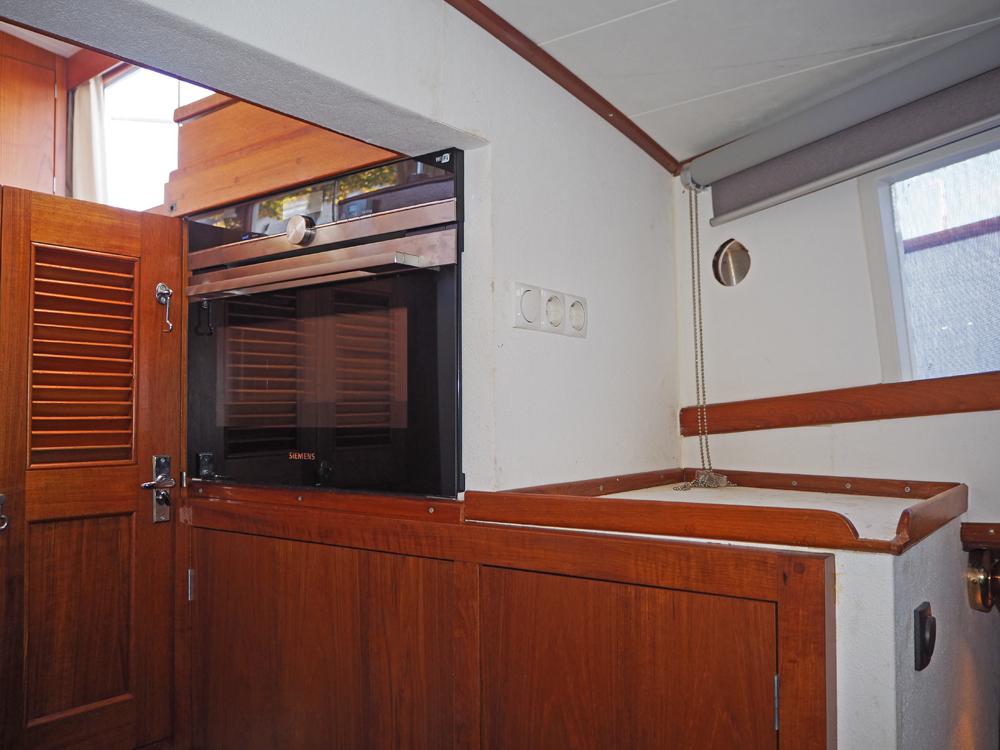 Cabin en avant, H&eacute;bergements